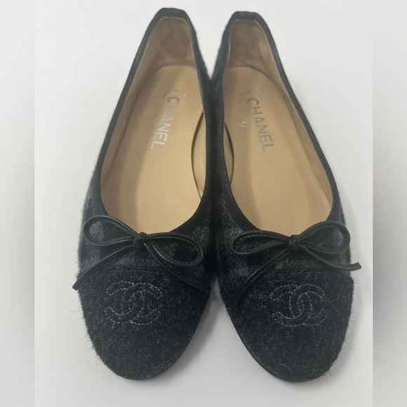 Chanel Ballet Cap toe Black Grey Plaid tweed textured flat size 37 - Picture 2 of 8